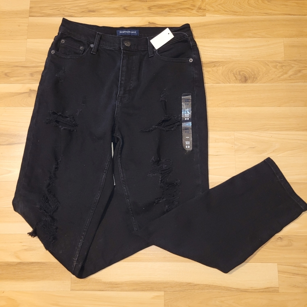 NWT Aeropostale Mom Jeans Women's Size 8R High Rise Black Distressed Denim